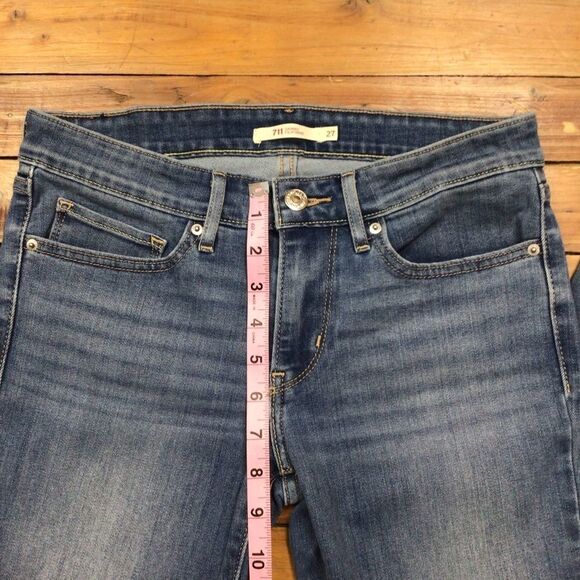 LEVI’S 711 jeans mid rise skinny flattering body hugging stretchy blue denim 27 - Picture 7 of 13